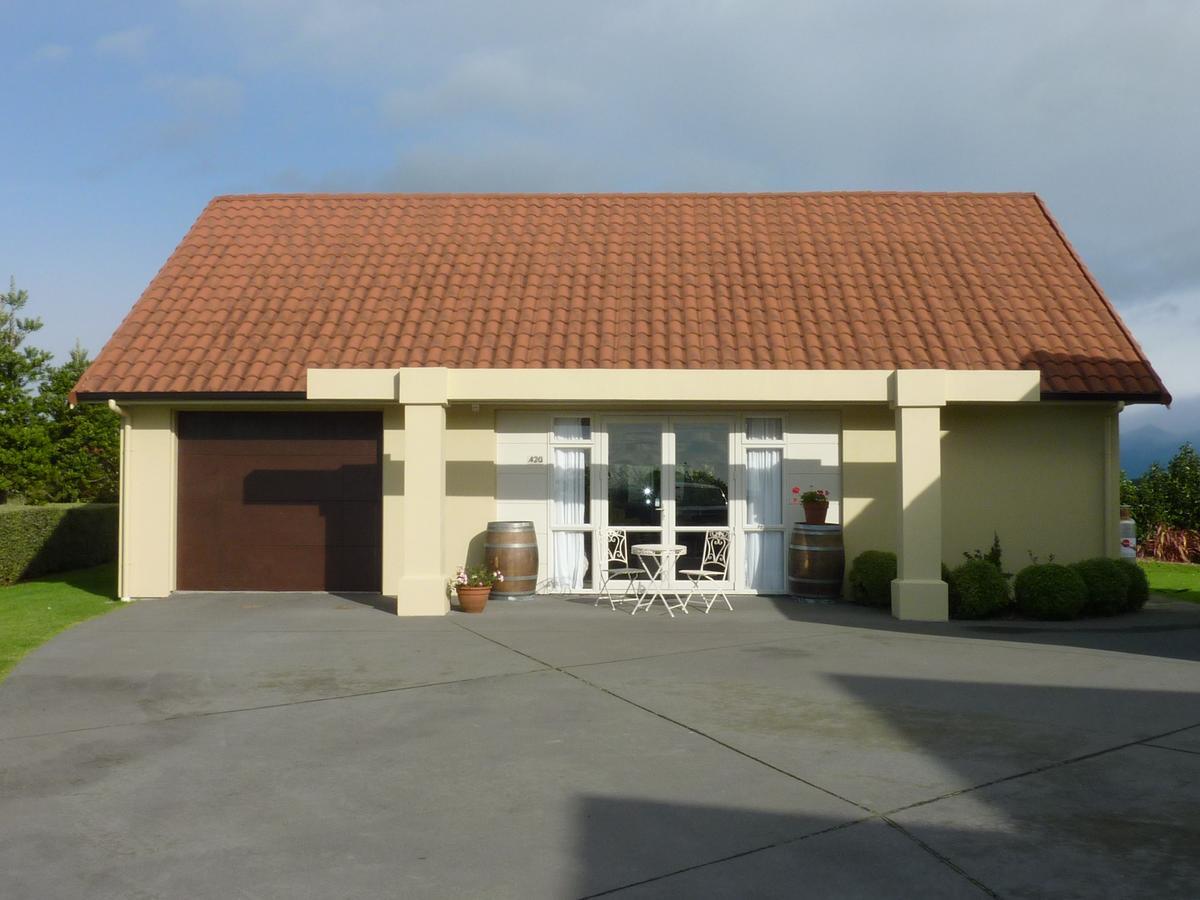 A Touch Of Tuscany At Hillsborough New Plymouth Exterior foto